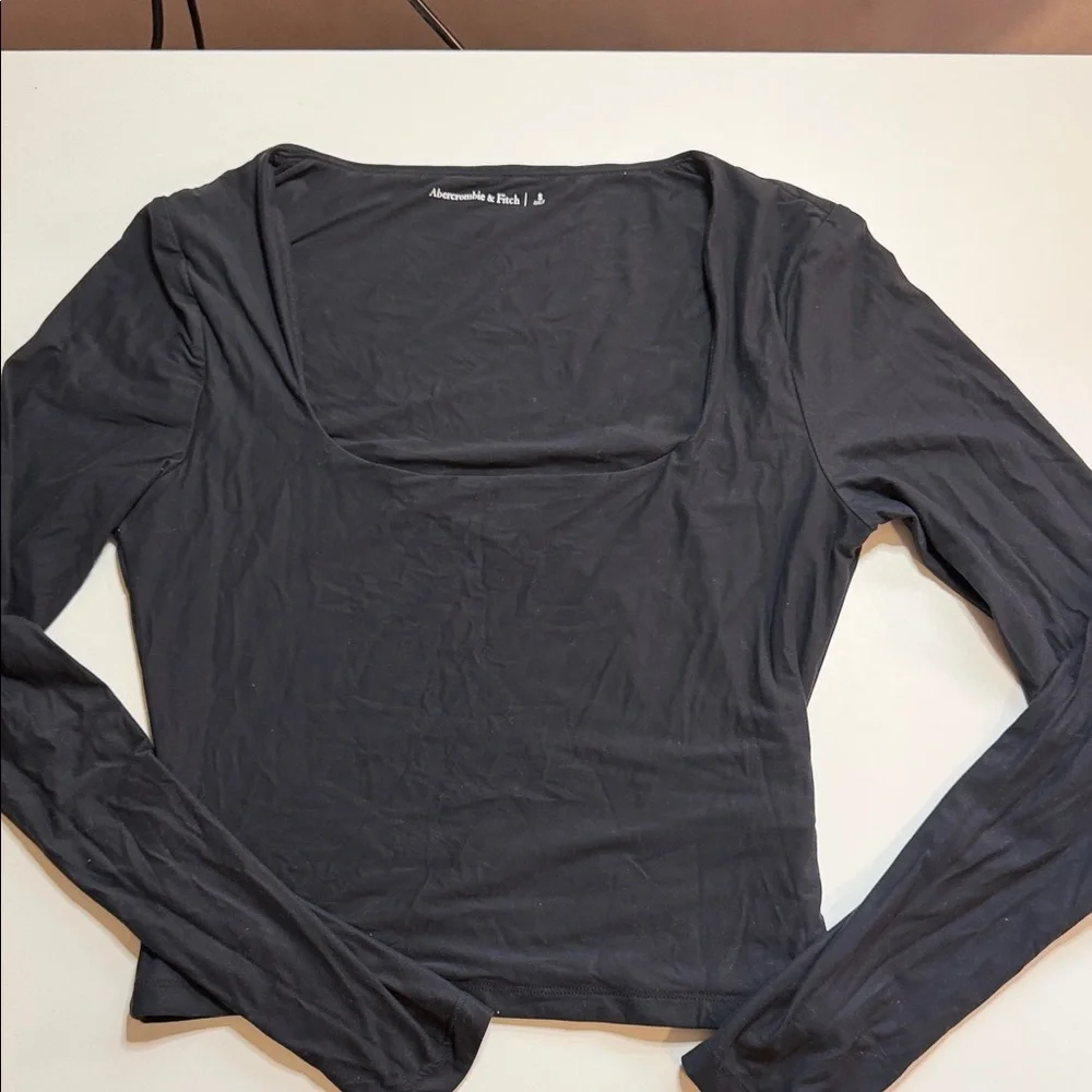 Abercrombie & Fitch Long Sleeve Top Black Size Small - Picture 1 of 6